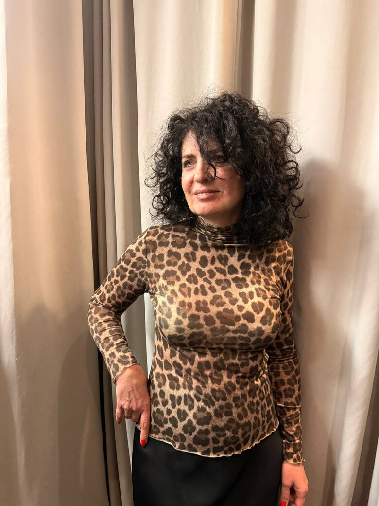 Zīdains “otrās ādas” topiņš ar kašmiru un vilnu 